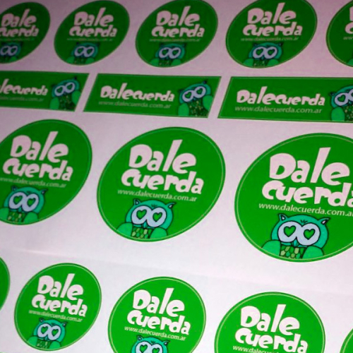 Adhesivos y pegatinas